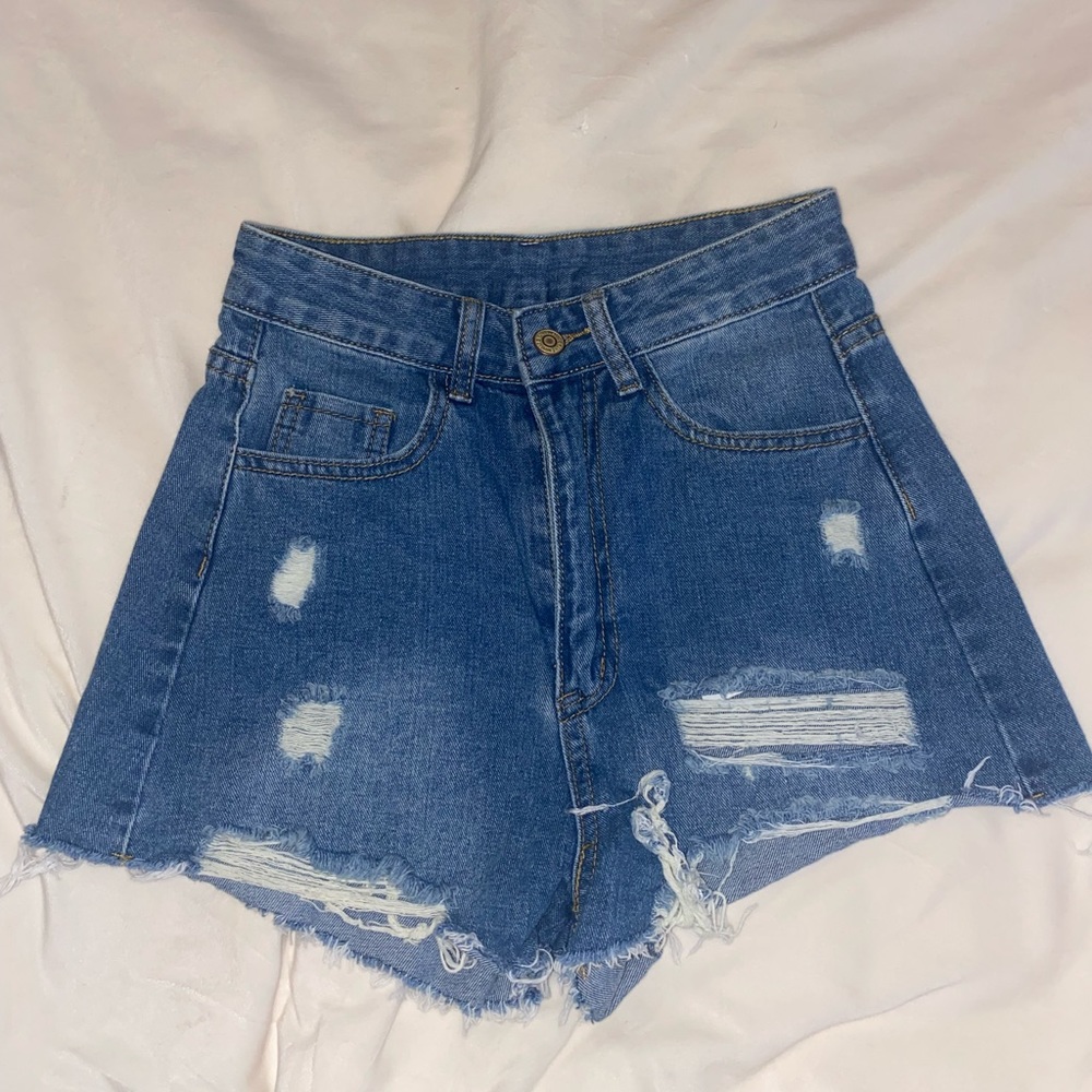 High Waisted Distressed Jean Shorts - Picture 3 of 4